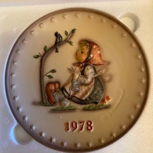 Hummel 1978 plate MAKE OFFER